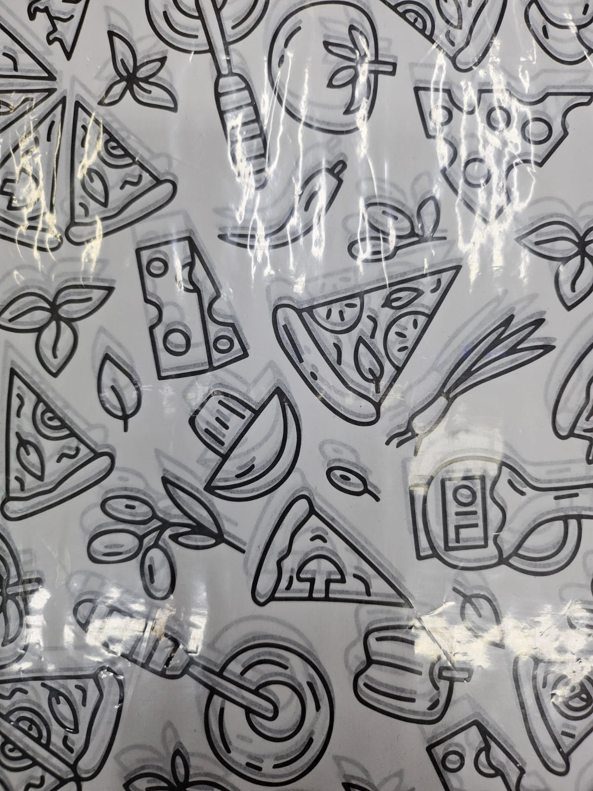 Papel Grado Alimenticio Negro Figuras de Pizza y Queso